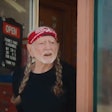 In a brief, humorous ad posted recently by FedEx, Willie Nelson becomes captivated by an electric FedEx step van, the GM BrightDrop EV600.