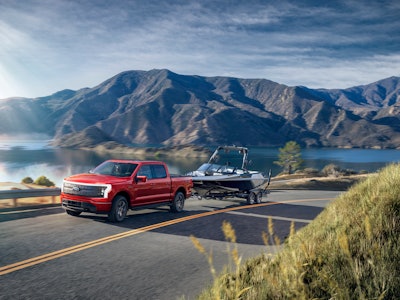 Ford F 150 Lightning 02