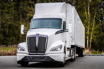 Kenworth hydrogen fuel cell T680