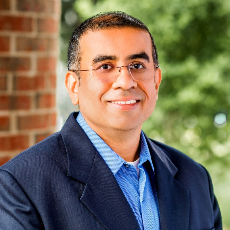 1642093604086 Headshot