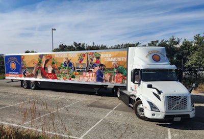 Volvo VNR Electric and Food Forward team up to fight hunger and food waste.