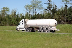 Propane tank truck