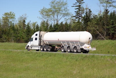 Propane tank truck