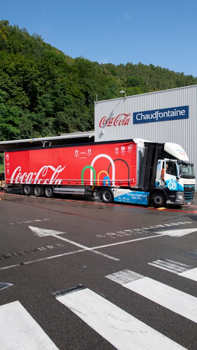 Toyota hydrogen fuel cell HD truck