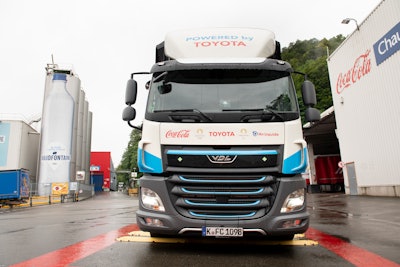 Toyota's hydrogen fuel cell HD truck