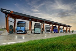 Milence charging hub