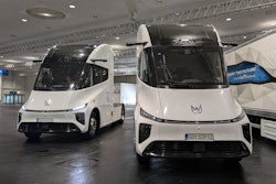 Windrose R700 in parking garage