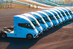 The Windrose R700 Class 8 EV semi (pictured above) is gaining significant attention on social media, but one potential customer questions whether this buzz is overshadowing its real-world capabilities.