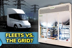 Hyliion’s Karno Power Module generating on-site power alongside a Tesla Semi.