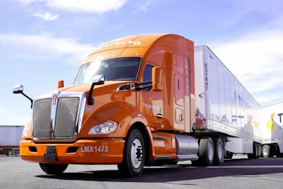 A Trayecto-owned Cummins X15N-powered Kenworth semi with Hexagon Agility fuel systems.